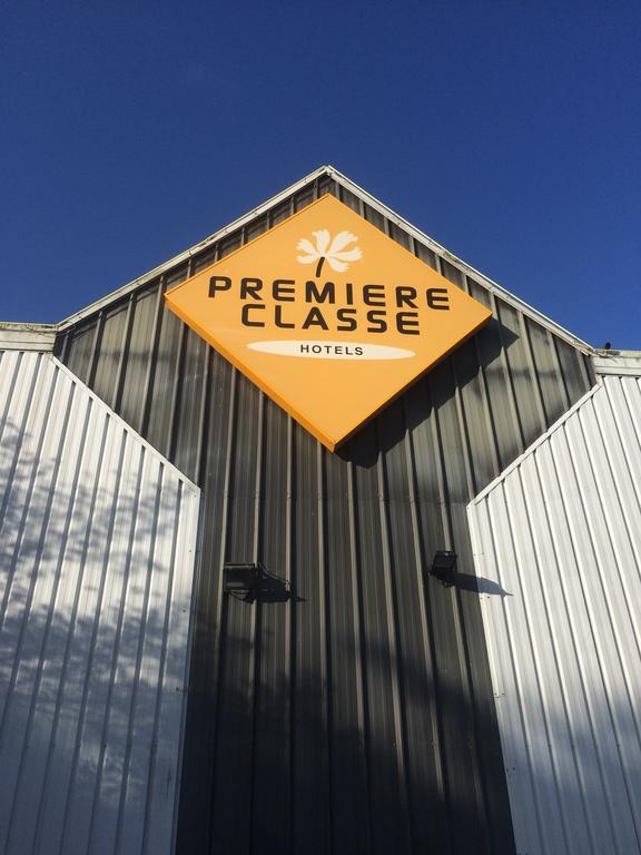 ホテル プルミエール クラッセ エヴルー エクステリア 写真 Premier Classe Hotel